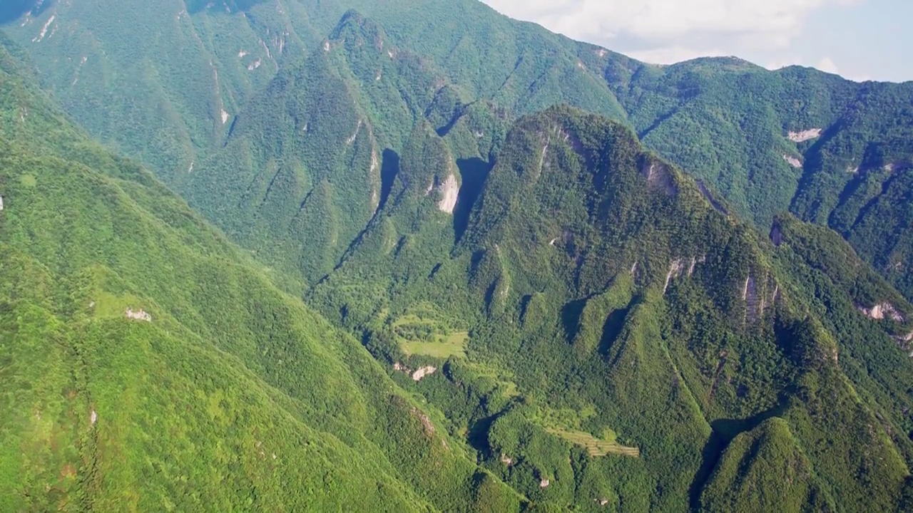 重庆巫山县巫山大峡谷航拍视频素材