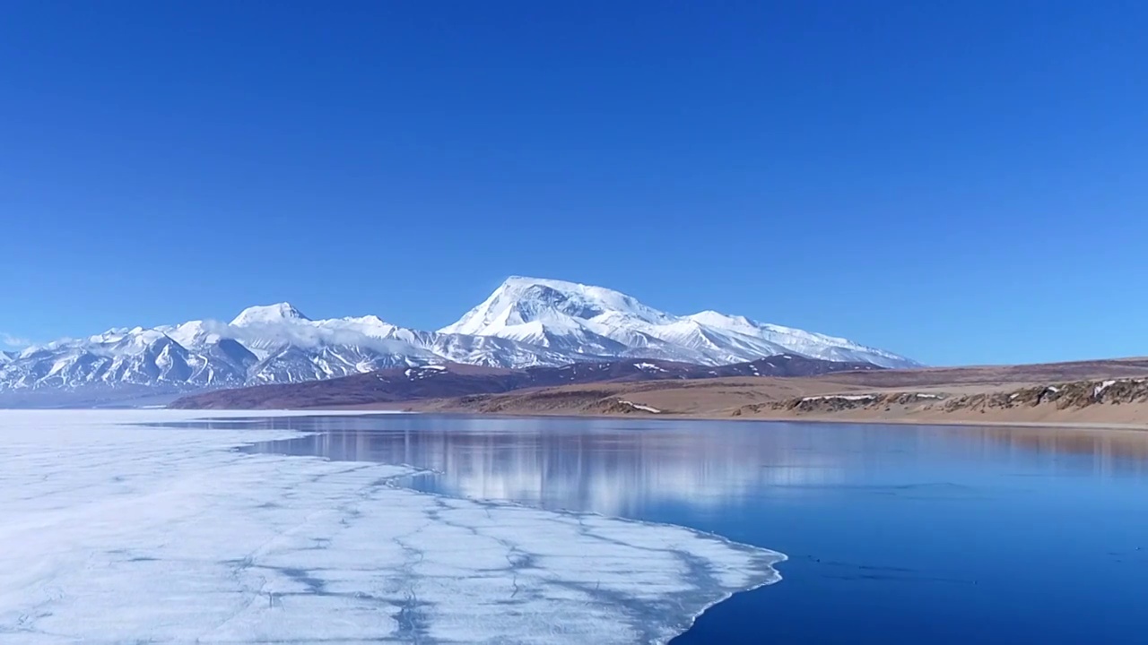 中国西藏纳木那尼雪山航拍视频下载