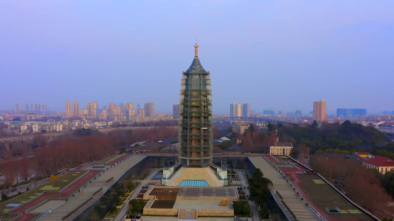 航拍南京大报恩寺琉璃塔风光视频素材