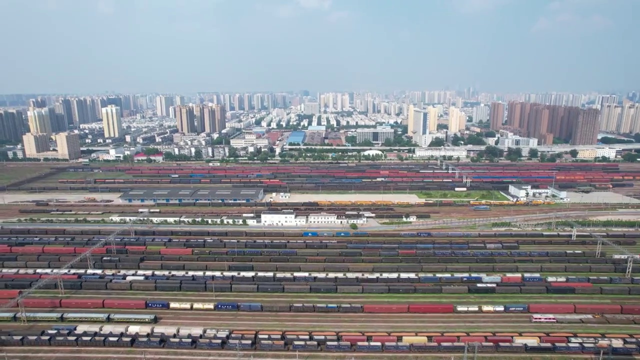 航拍中国河南郑州北站货运铁路编组站视频素材