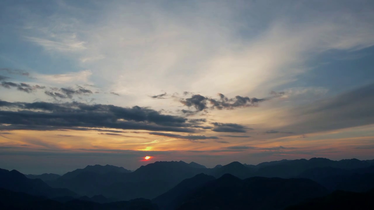 神农架清晨日出朝霞视频素材