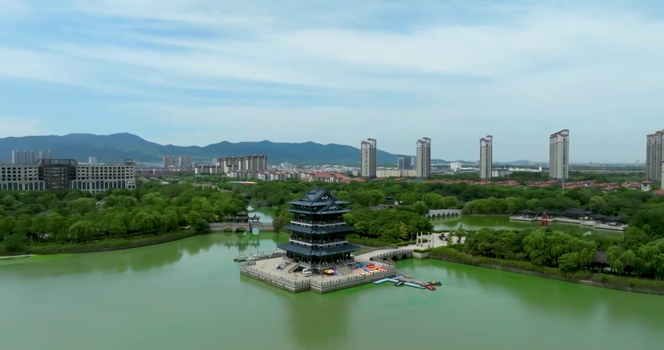 江苏省宜兴市团氿风景区云溪楼古建筑航拍画面视频素材