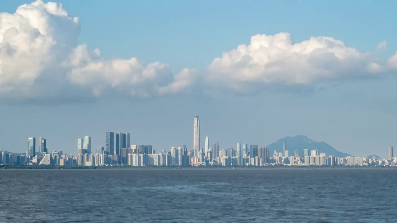 中国深圳市深圳城市风光深圳湾白天风景视频素材