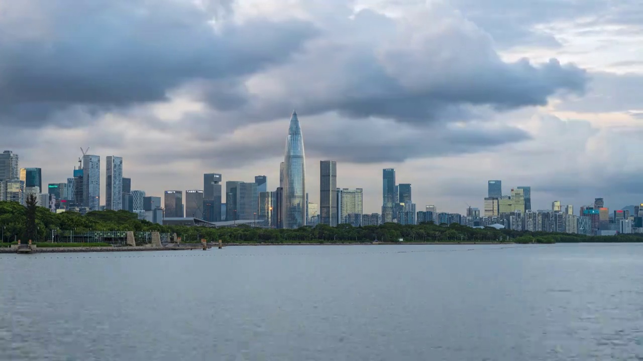 中国深圳市深圳城市风光深圳湾白天风景视频下载