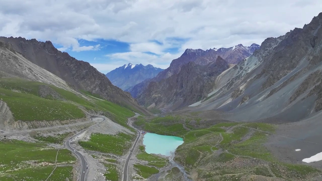 航拍独库公路风光视频素材