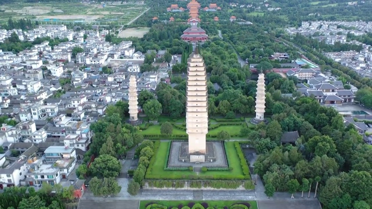 航拍视角云南大理崇圣寺三塔视频素材