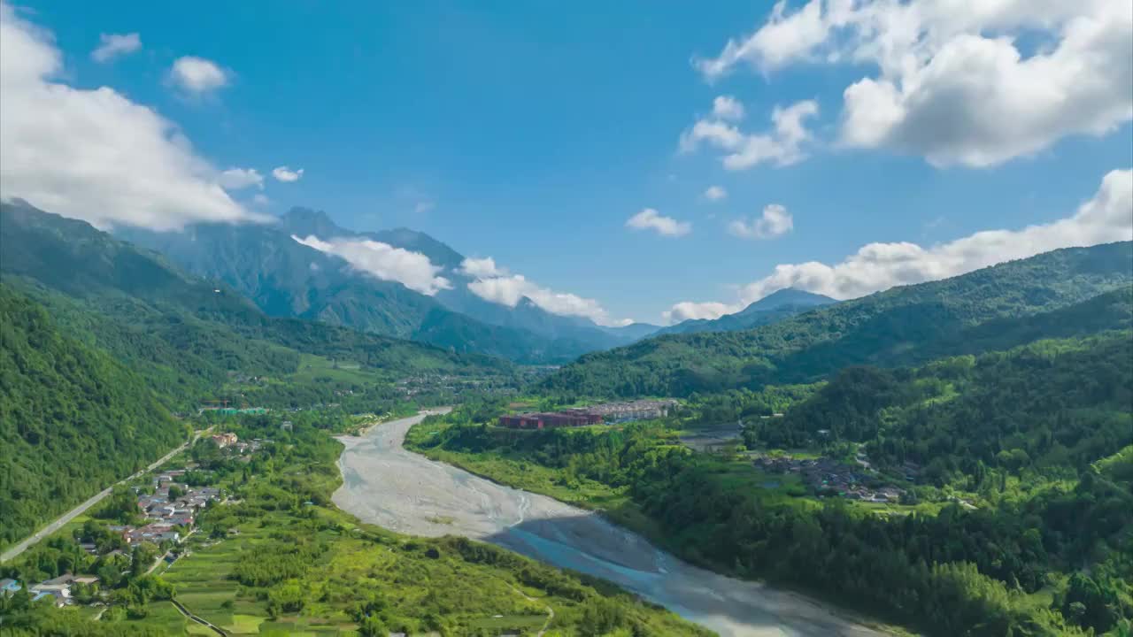 梦境彭州市龙门山太阳湾风景区云彩延时摄影视频下载