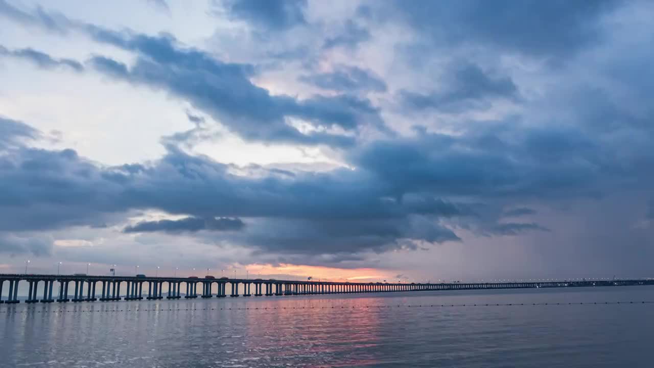 深圳西湾红树林公园海边日落晚霞雷暴云视频素材