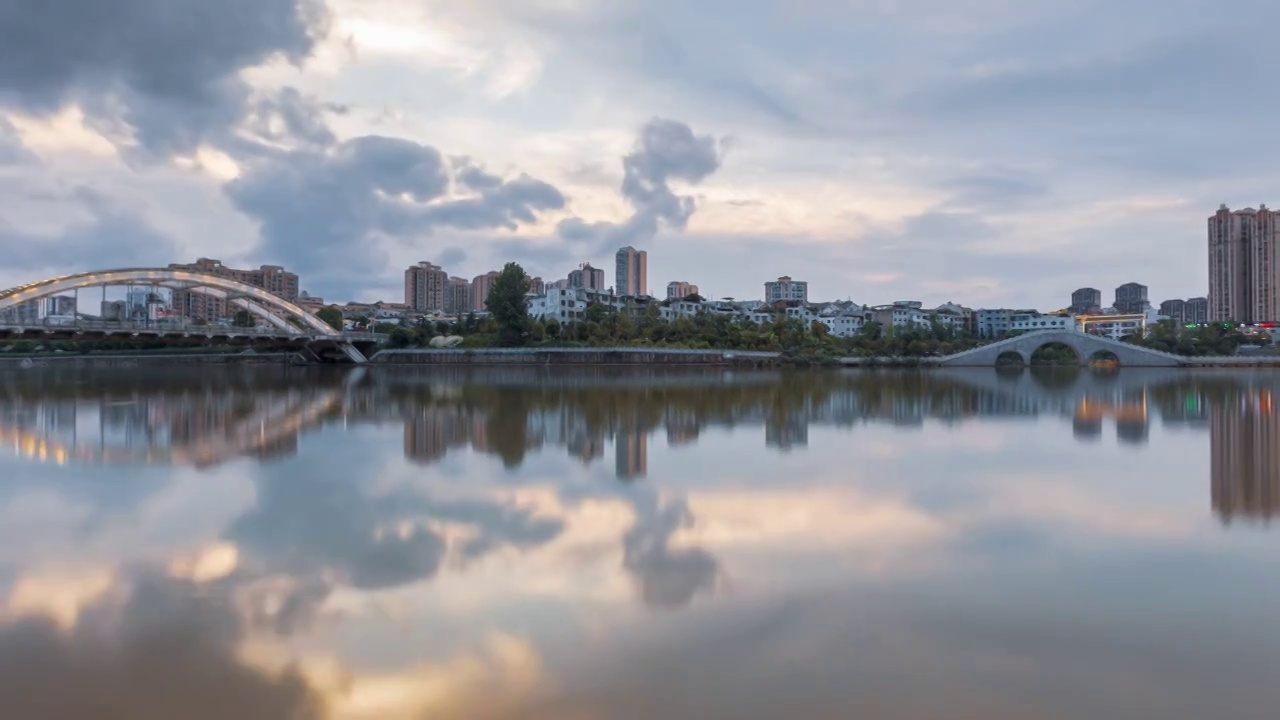 延时摄影，贵州惠水县城的黄昏视频素材