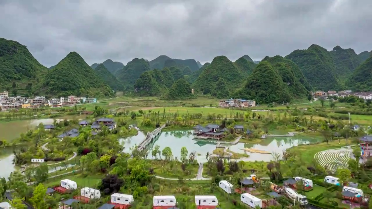 延时航拍，贵州长顺县神泉谷景区的各种景色视频素材