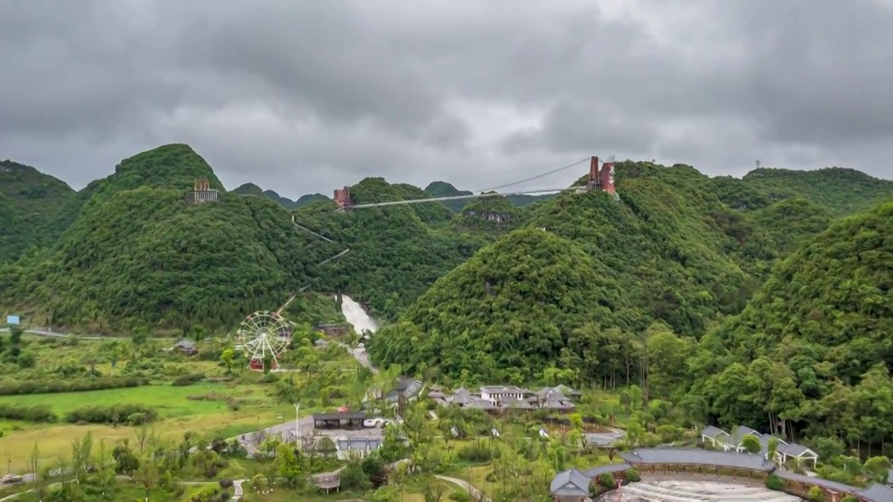 延时航拍，贵州长顺县神泉谷景区的各种景色视频素材