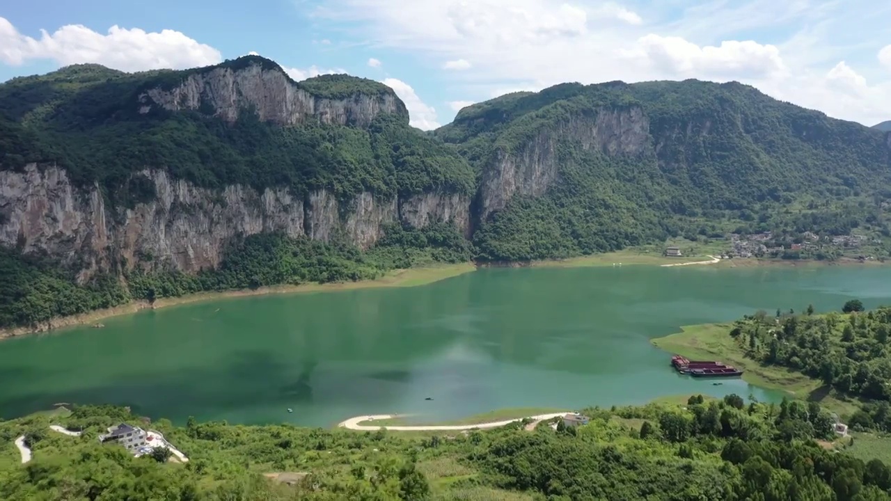 贵州乌江百里画廊夏天风光视频素材