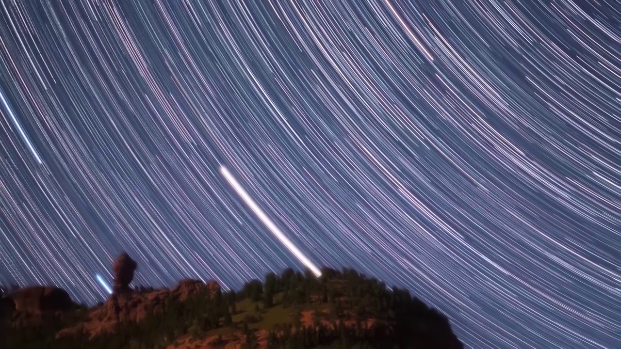 青海玉树三江源丹霞佛头与星空视频素材