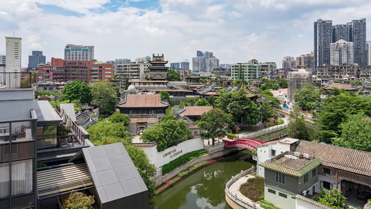 广州粤剧艺术博物馆和永庆坊旅游区晴天延时摄影视频素材