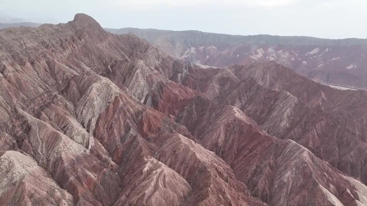 新疆喀什奥依塔克冰川峡谷视频素材