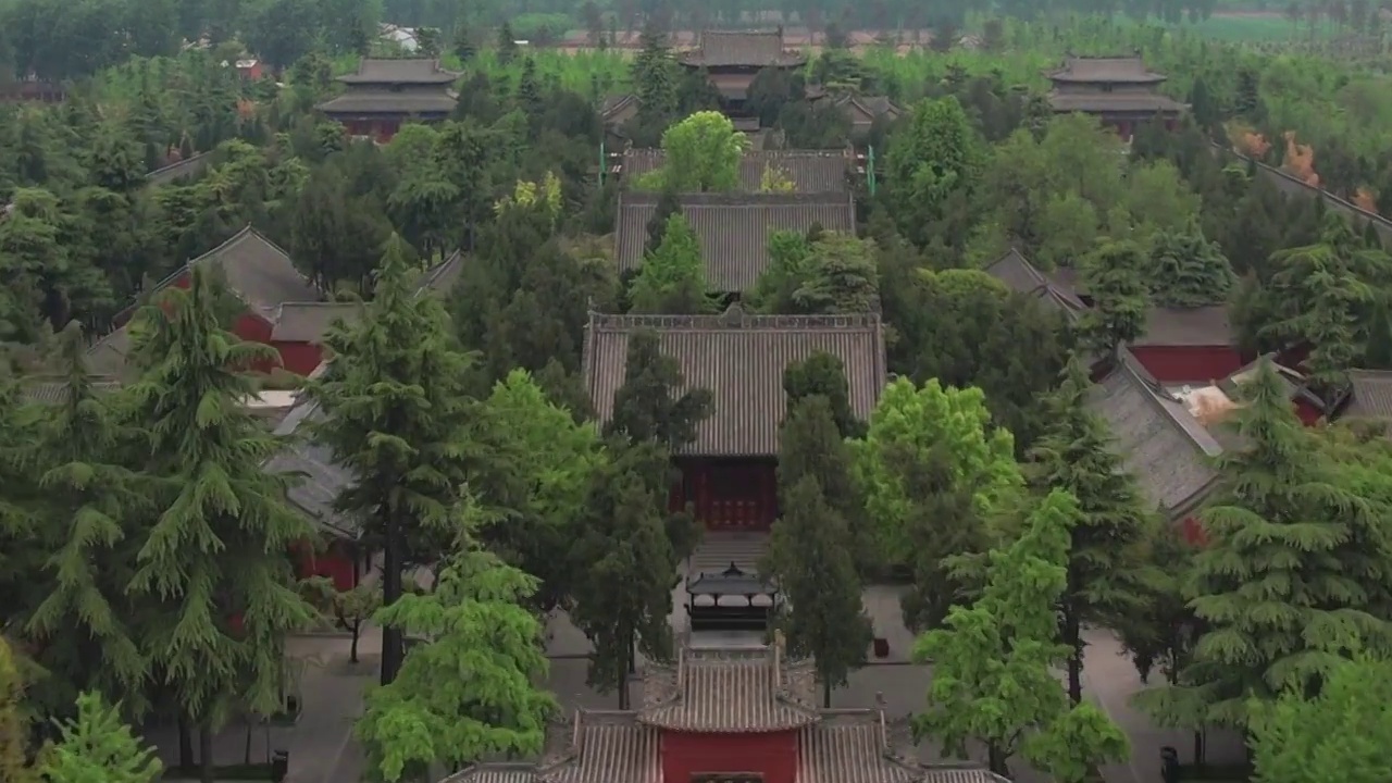 空中俯瞰洛阳白马寺视频素材