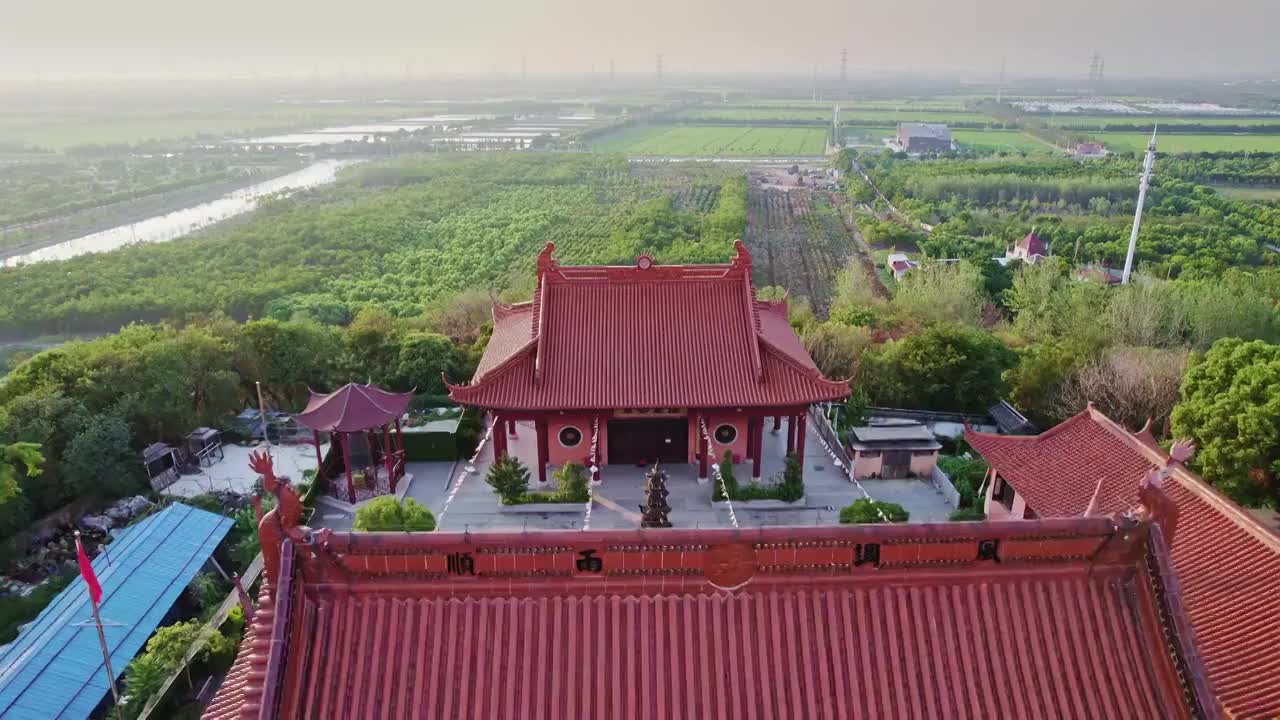 航拍上海小昆山九峰寺建筑风光视频素材