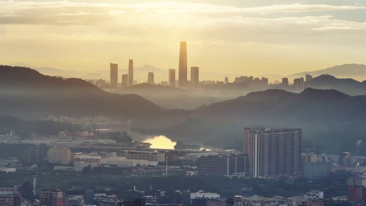 广东东莞民盈国贸中心云海平流雾视频素材