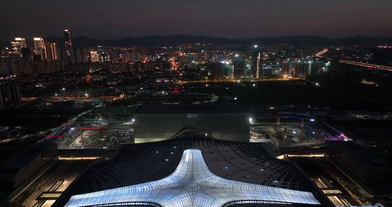 航拍杭州西站和未来科技城夜景风光视频素材