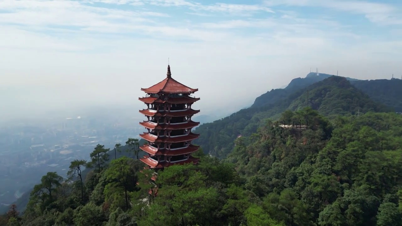 重庆北碚缙云山脉森林观景台自然风光航拍视频素材