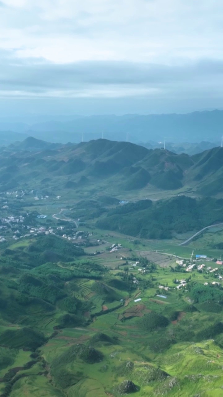 高清竖屏航拍贵州大韭菜坪喀斯特地貌（合集）视频素材