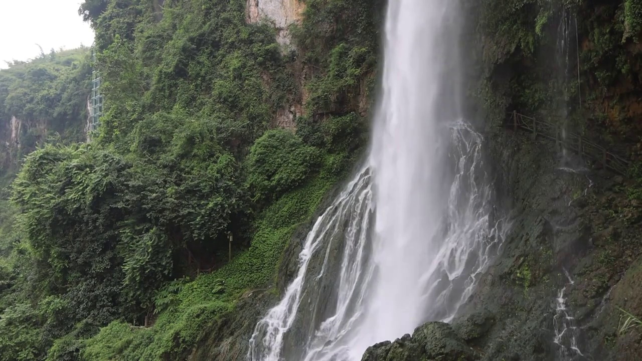 贵州黔西南马岭河大峡谷瀑布风光视频素材