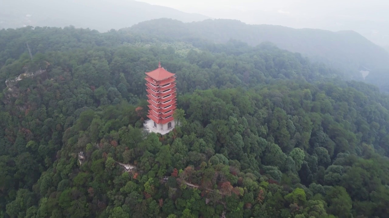 重庆北碚，雾气笼罩的缙云山自然风光航拍合集（合集）视频素材