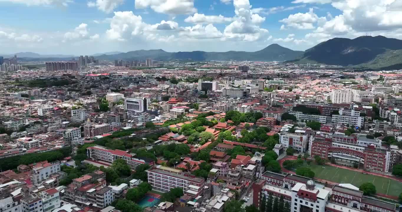 航拍福建泉州承天寺白昼风光视频素材