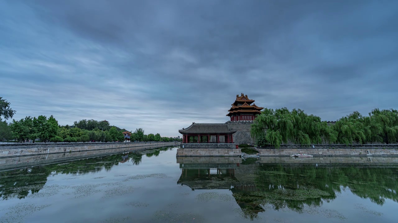 短暂漂亮的故宫角楼朝霞美景视频素材