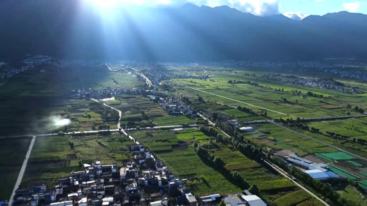 大理苍山乡村田园风光视频下载