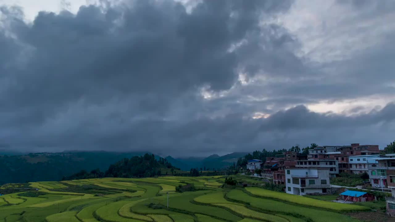 贵州独山县影山镇翁台村的美丽景色视频素材