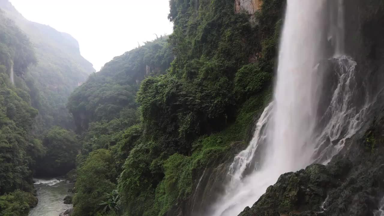 贵州黔西南马岭河大峡谷瀑布视频素材