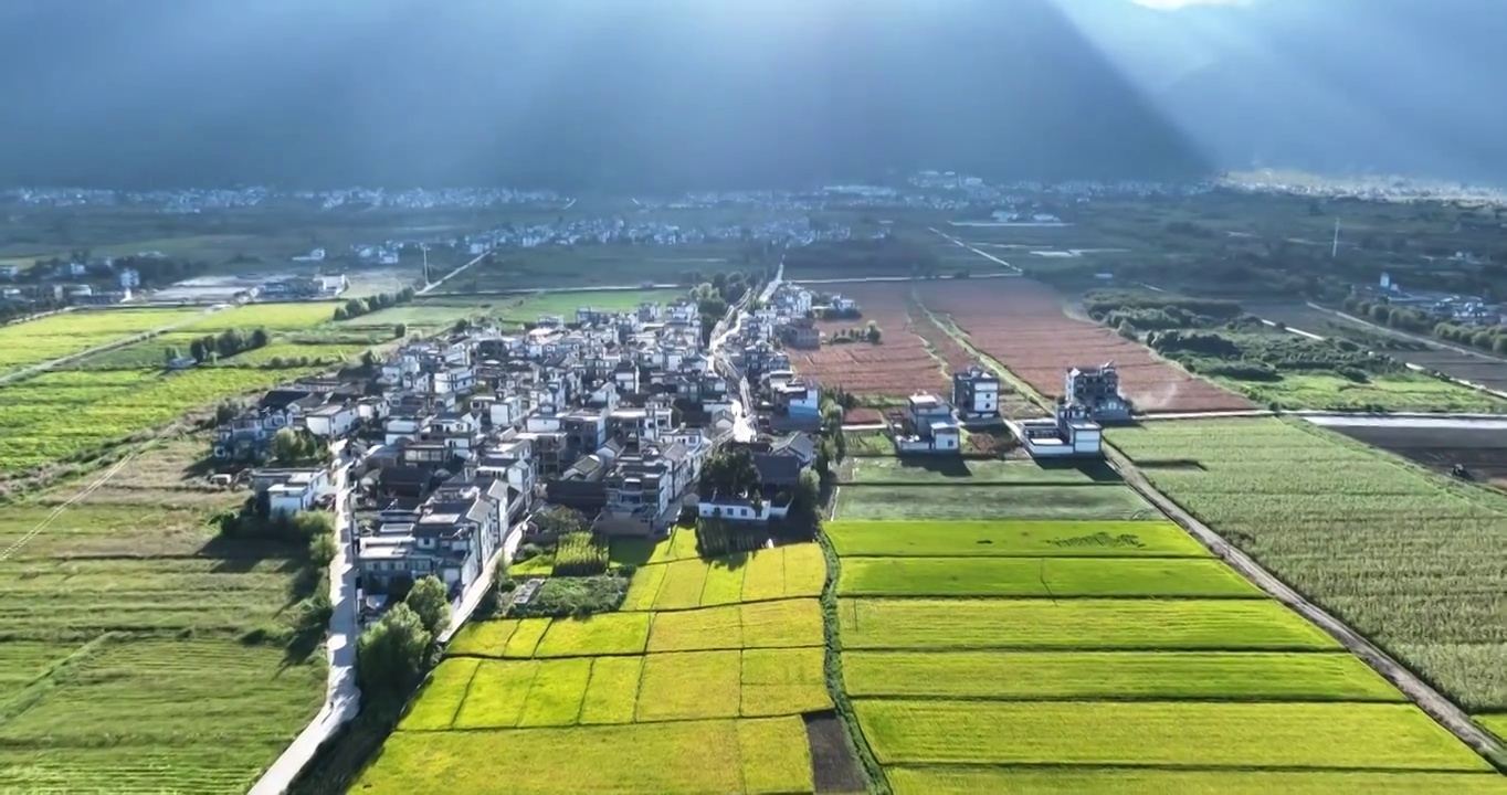 大理苍山乡村田园风光视频下载