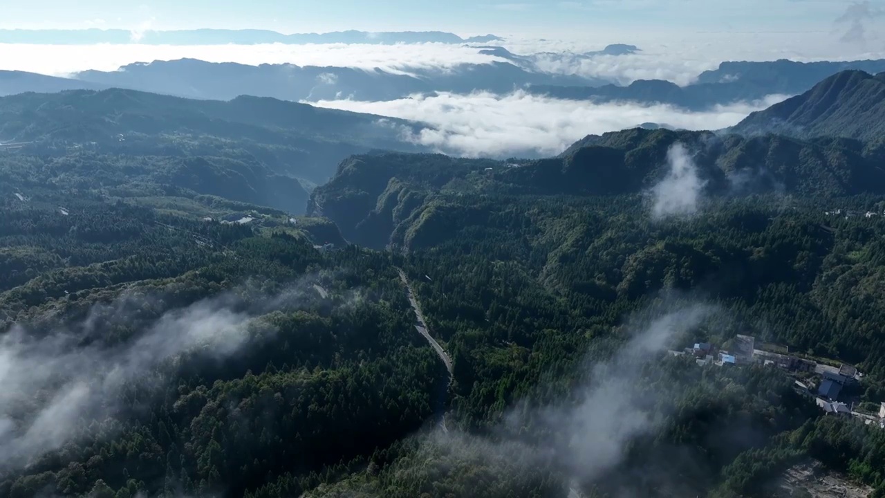 康养胜地湖北利川佛宝山风光视频素材