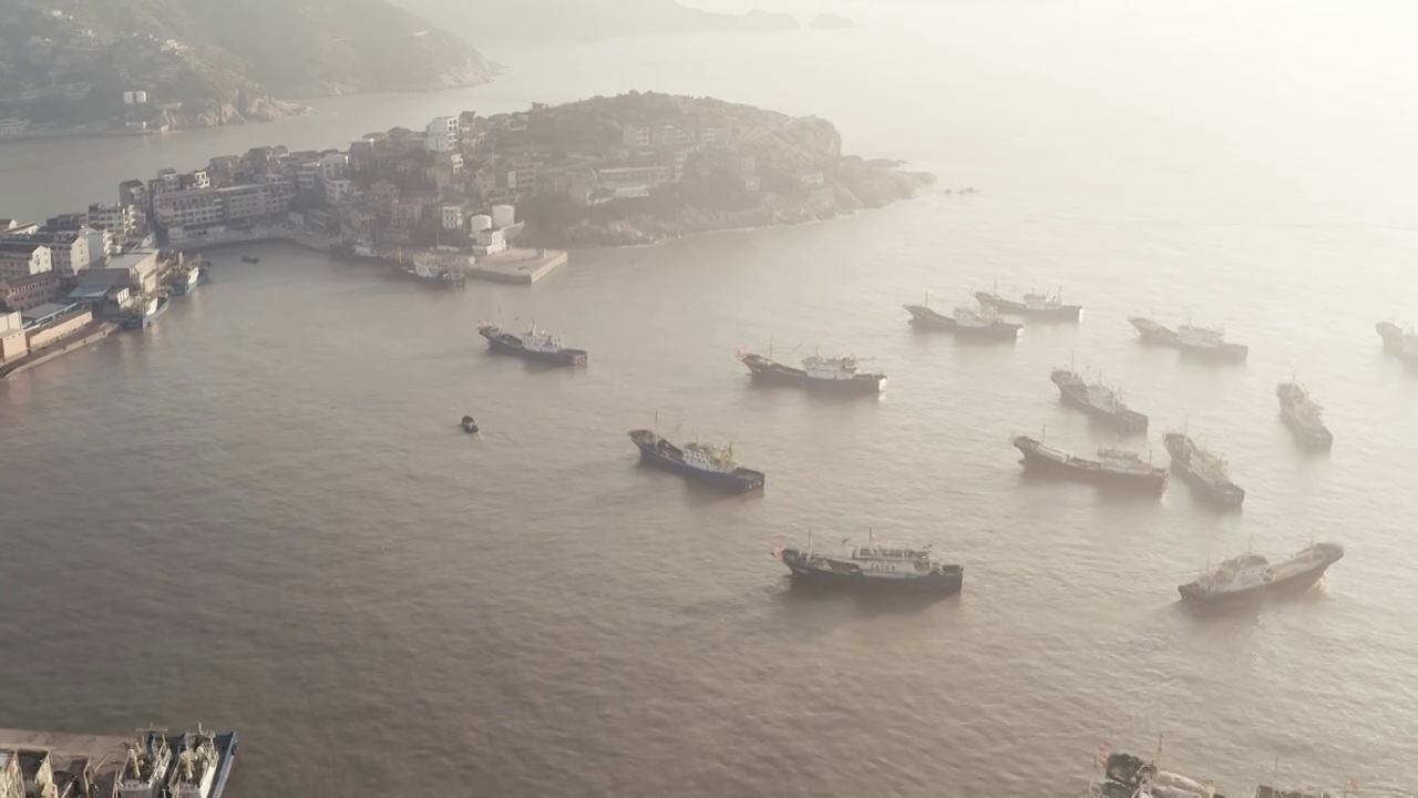 中国浙江台州渔船与港口视频素材