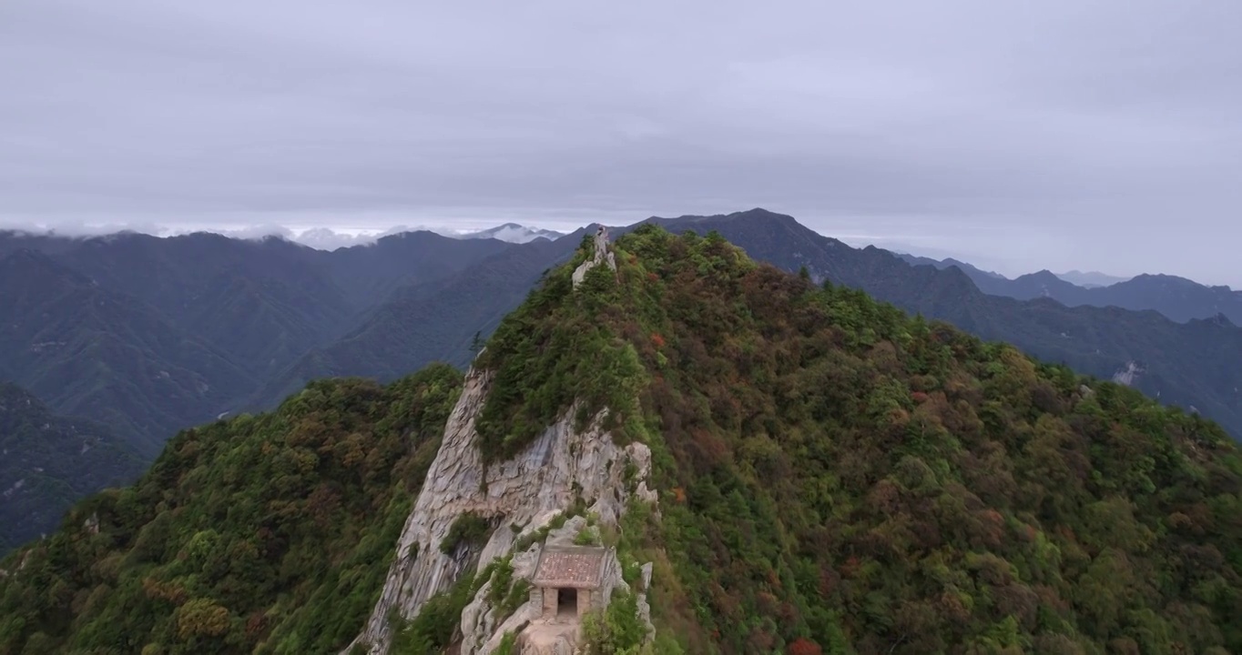 陕西省西安市秦岭山脉太兴山视频素材