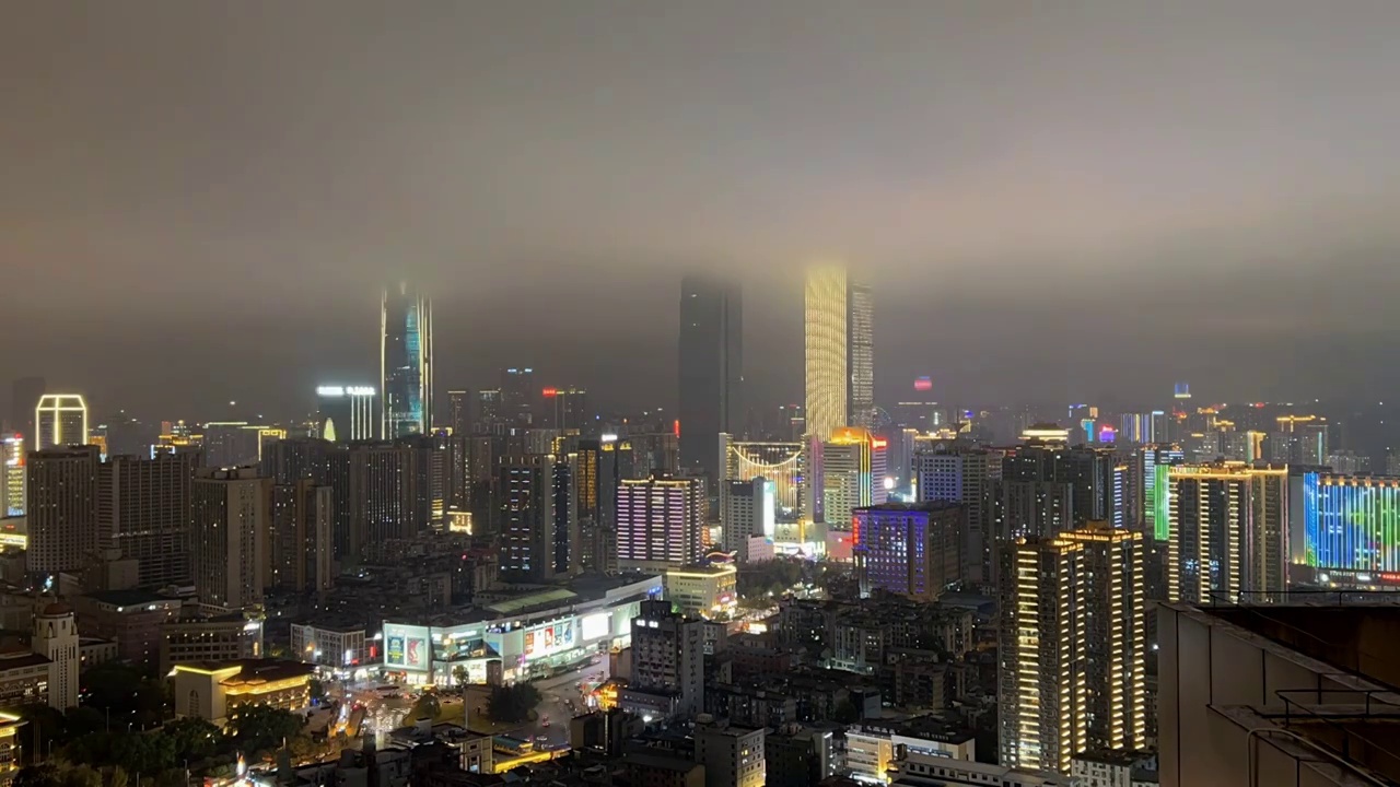 持续高温无雨3个月的长沙终于降温降雨了视频素材