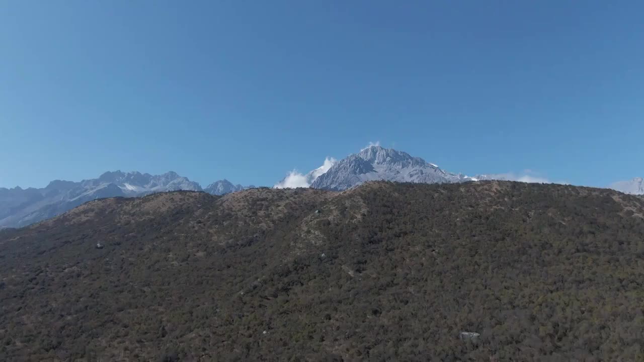 航拍云南丽江玉龙雪山视频素材