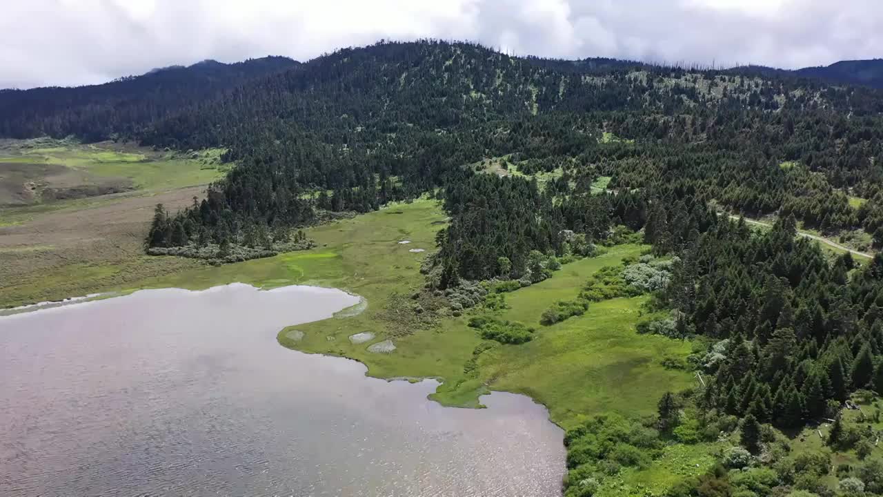 香格里拉秘境碧古天池视频素材