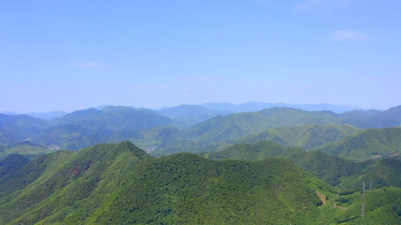 航拍浙江湖州德清山谷自然风光视频素材