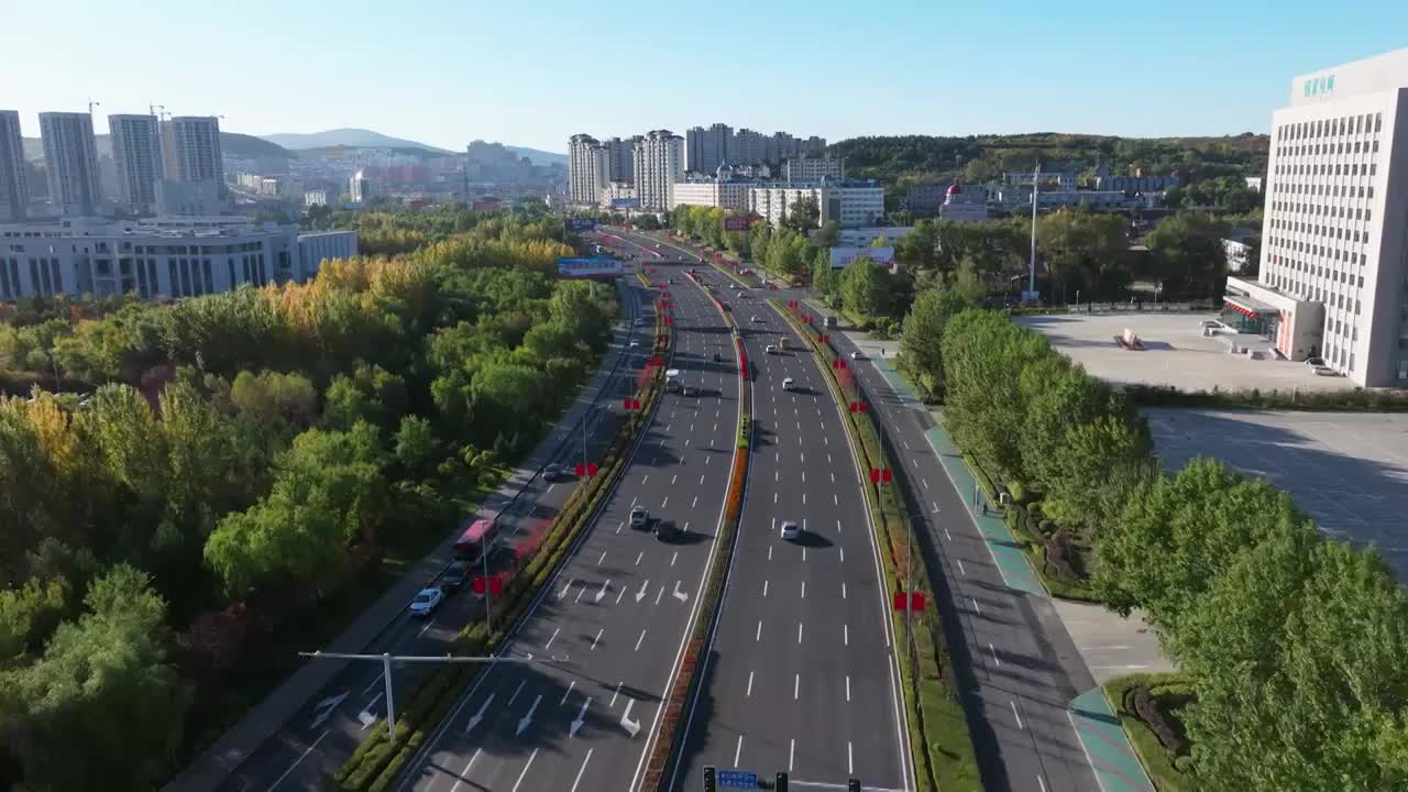 国庆期间的城市道路视频素材