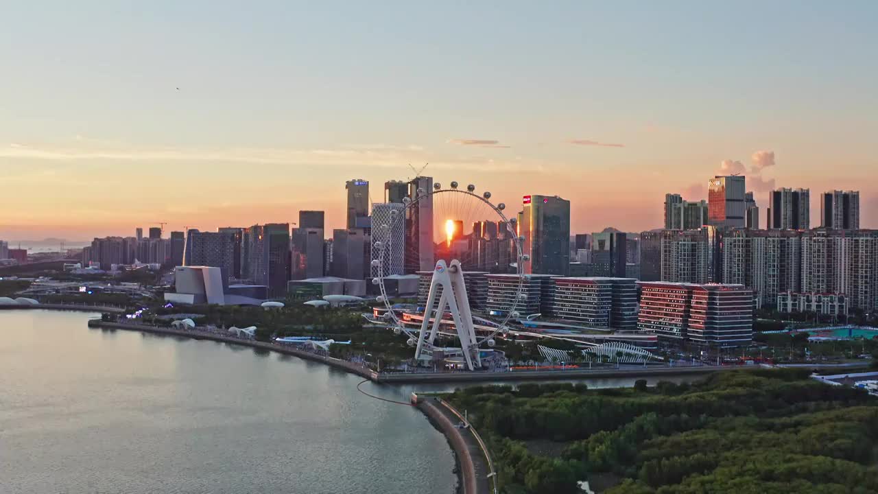 深圳宝安前海摩天轮航拍视频素材