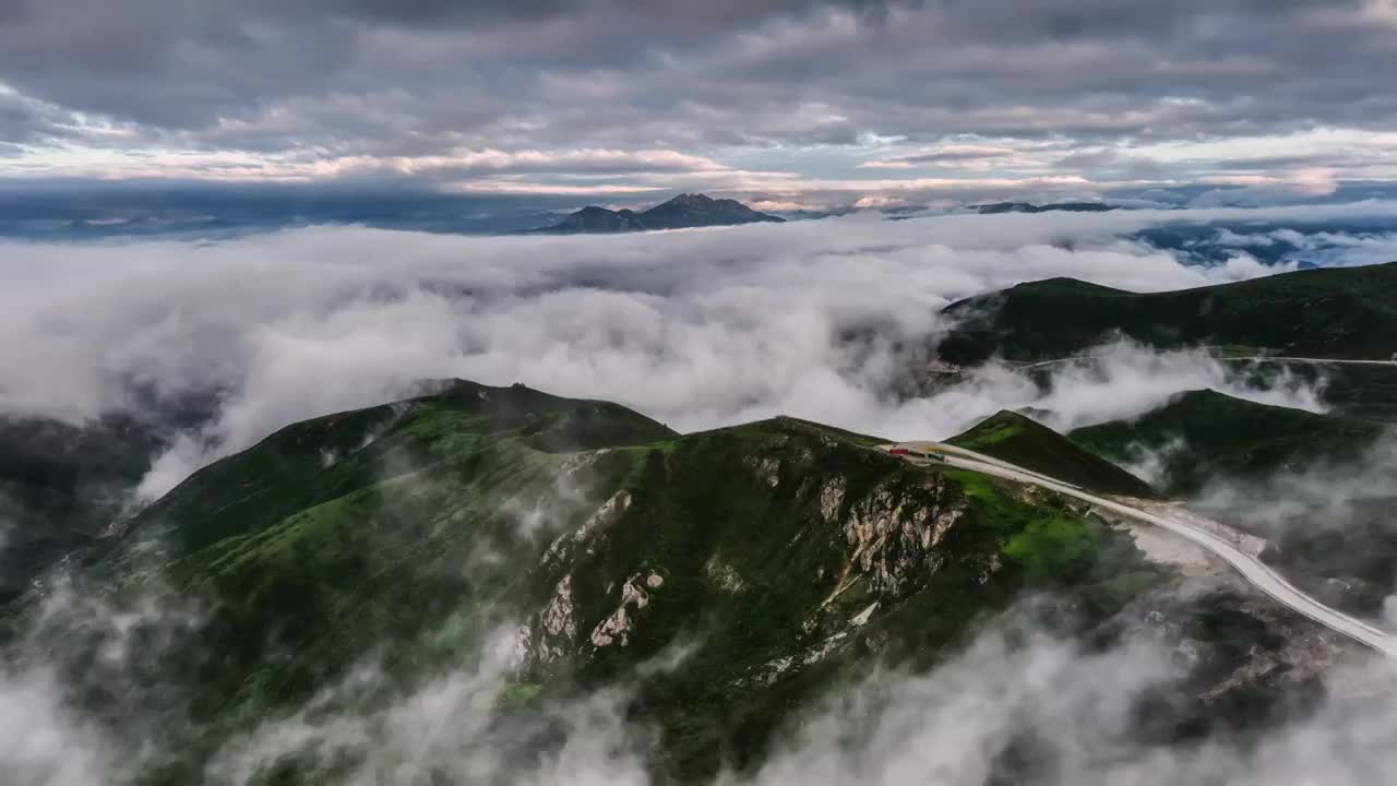 川西的壮观云海奇景视频素材