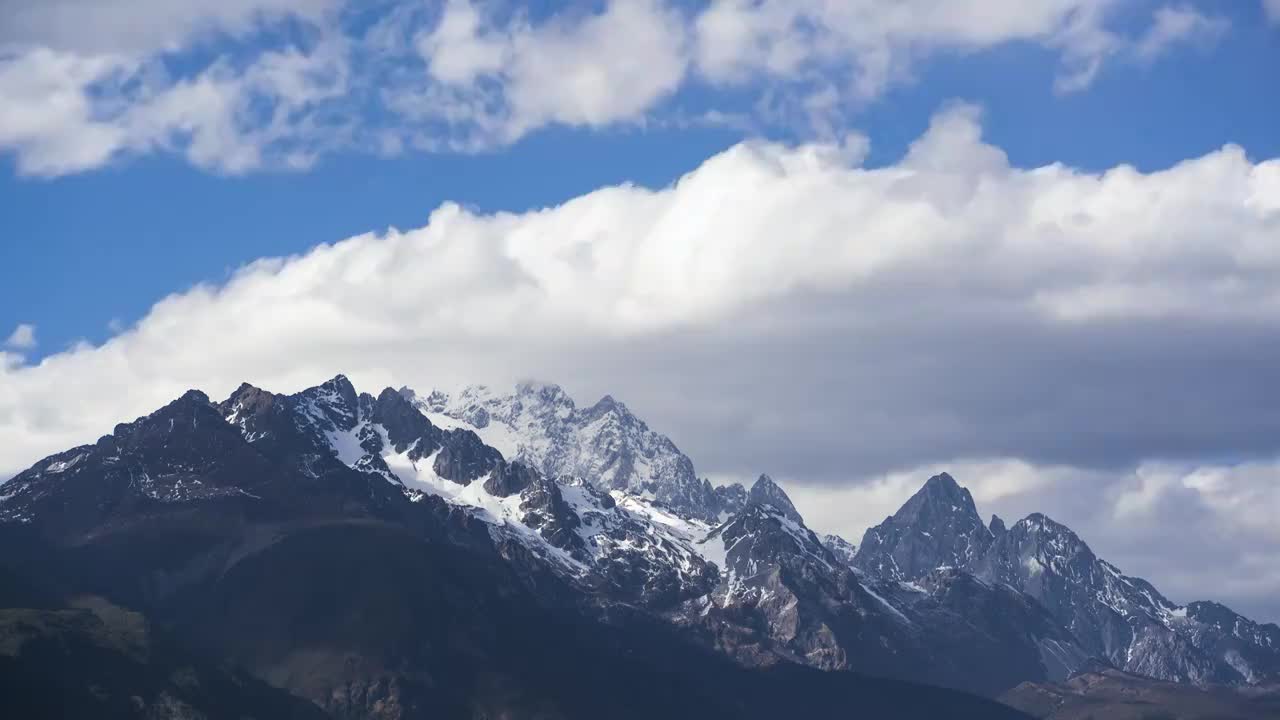 云南丽江玉龙雪山延时摄影视频素材