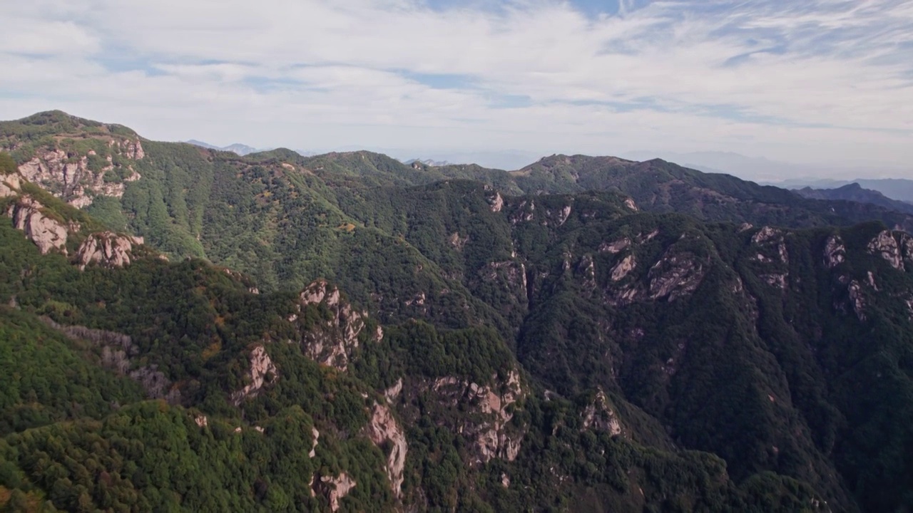 航拍石家庄灵寿县五岳寨视频素材