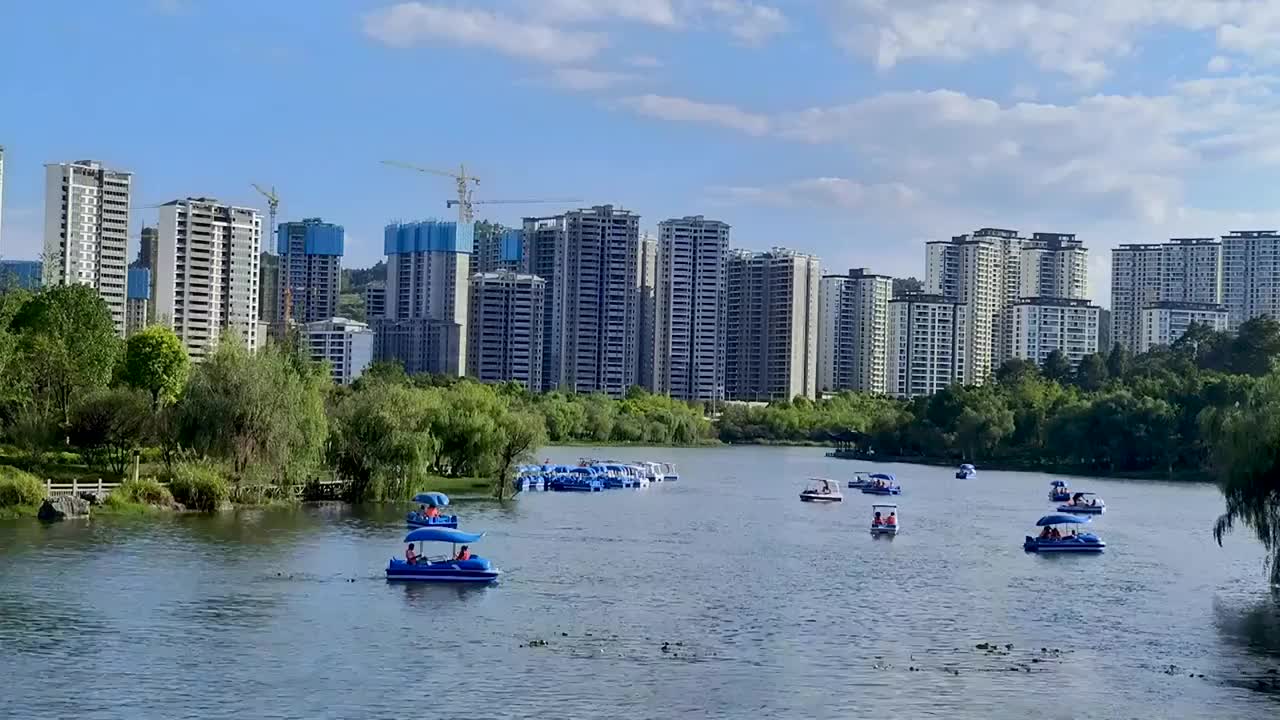 遵义新蒲新区湿地公园游船视频素材