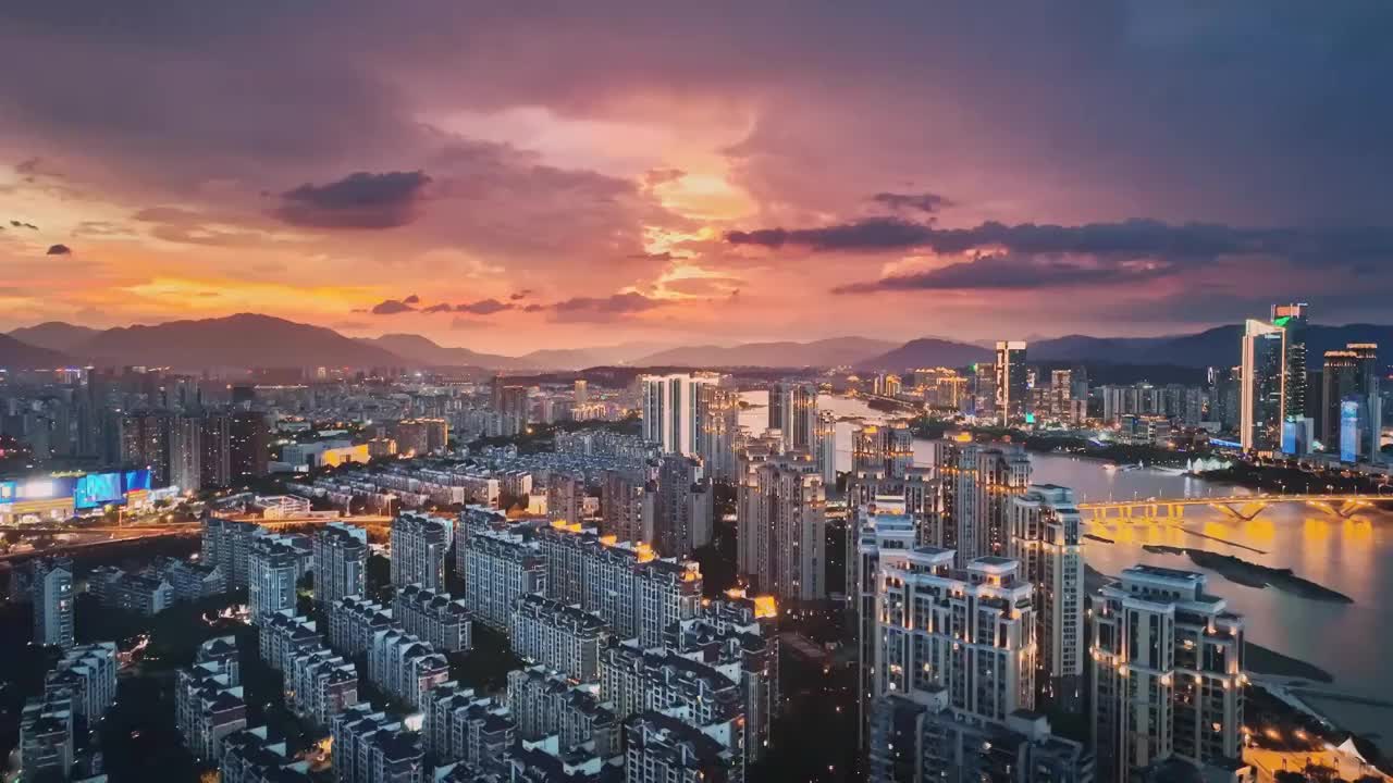 辅助城市地标晚霞夜景视频素材