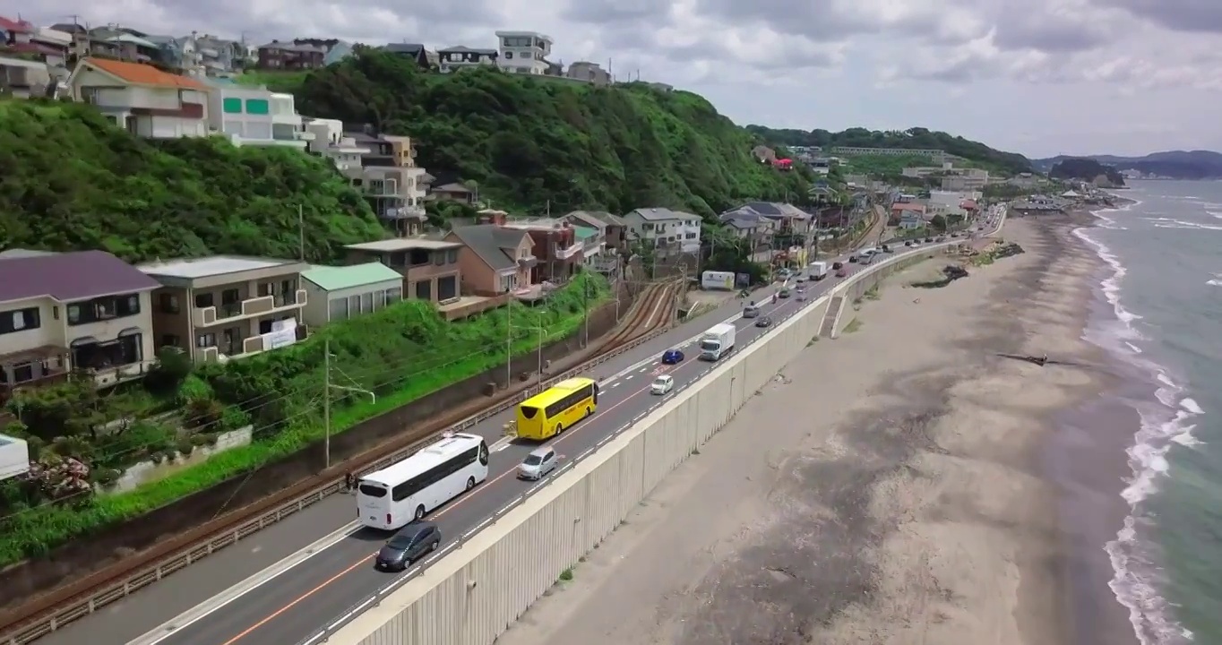 公路和海岸线风景视频素材