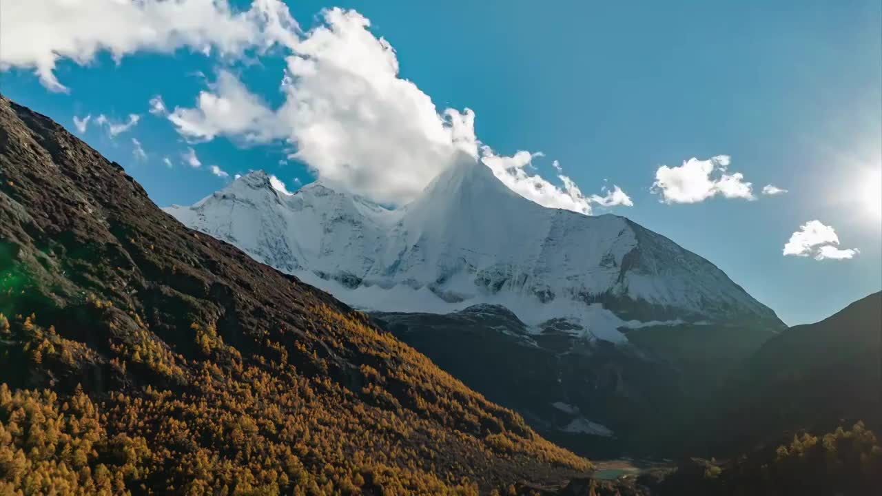 稻城亚丁雪山延时视频素材