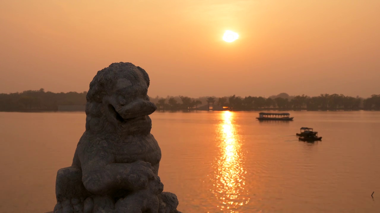 北京颐和园秋季夕阳视频素材